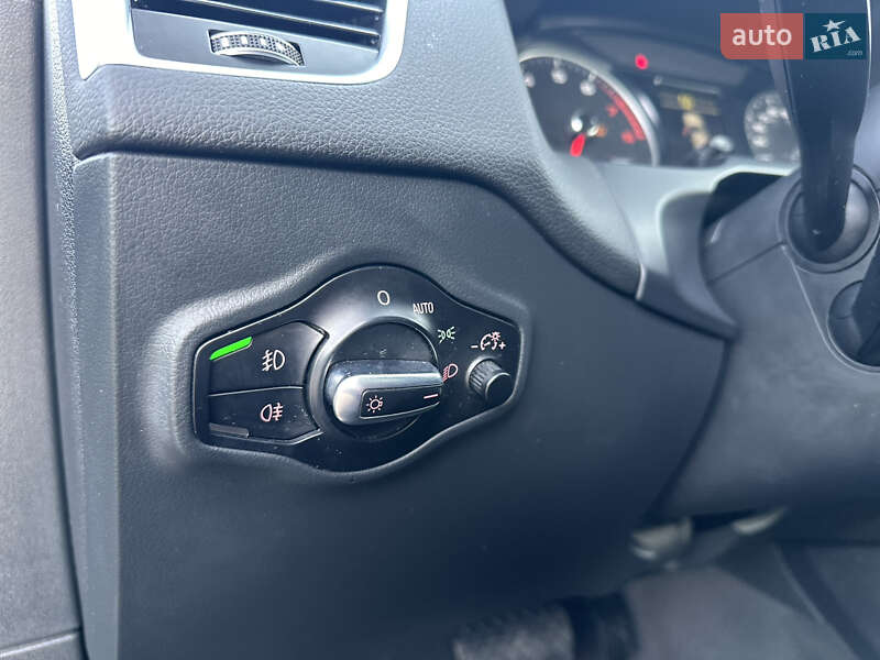 Позашляховик / Кросовер Audi Q5 2015 в Володимирі фото 36 Позашляховик / Кросовер Audi Q5 2015 в Володимирі