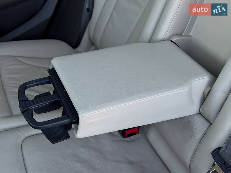 Внедорожник / Кроссовер Audi Q5 2015 в Ровно