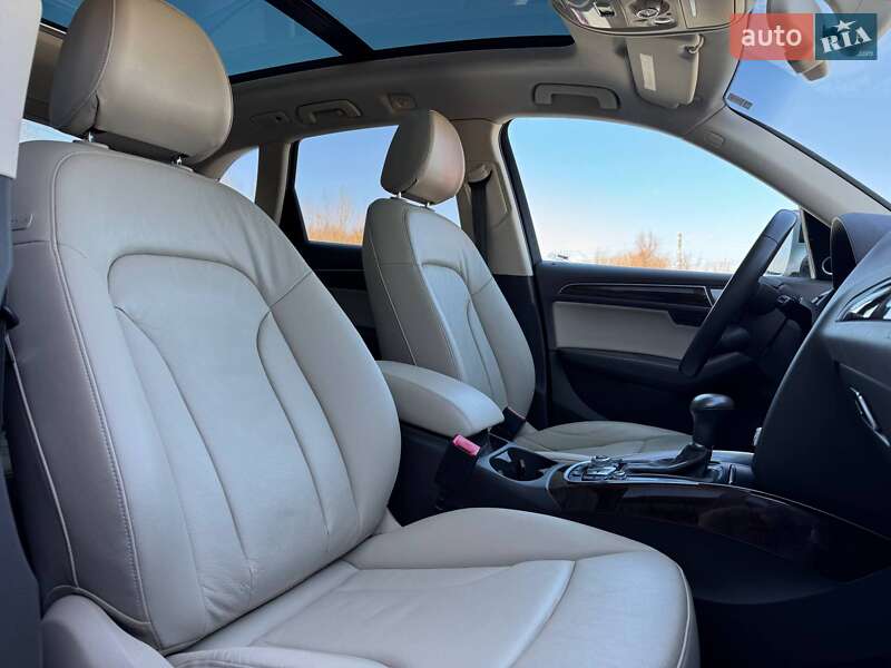 Внедорожник / Кроссовер Audi Q5 2015 в Ровно