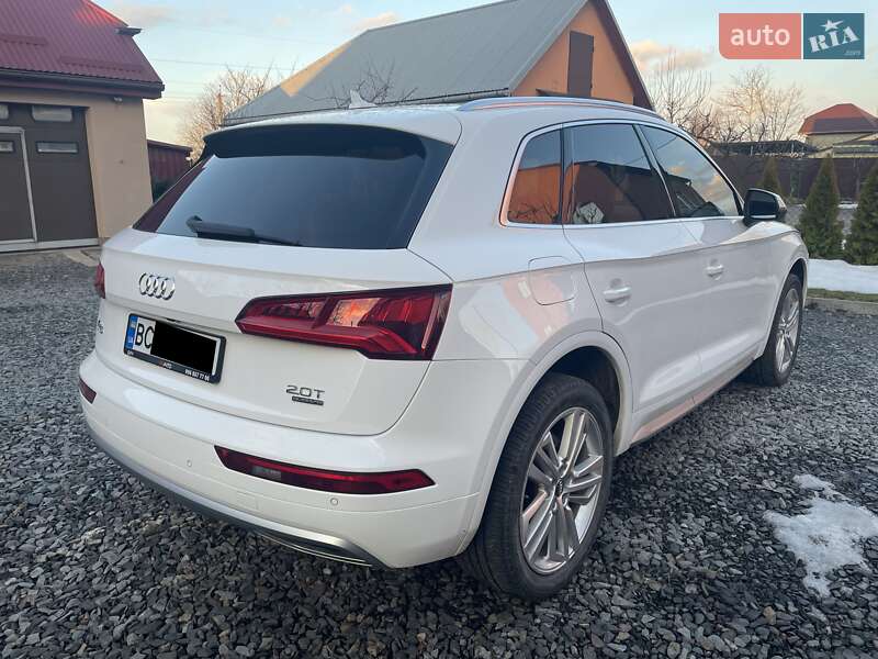Позашляховик / Кросовер Audi Q5 2017 в Львові фото 7 Позашляховик / Кросовер Audi Q5 2017 в Львові