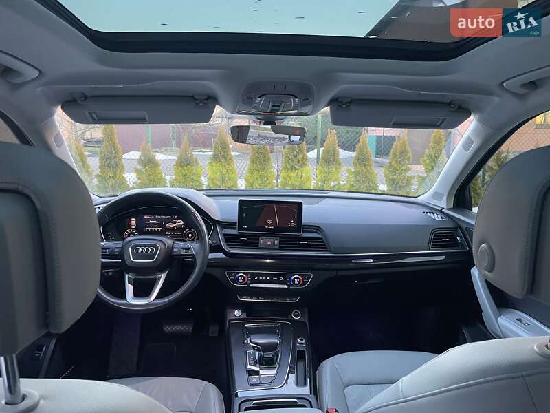 Позашляховик / Кросовер Audi Q5 2017 в Львові фото 20 Позашляховик / Кросовер Audi Q5 2017 в Львові