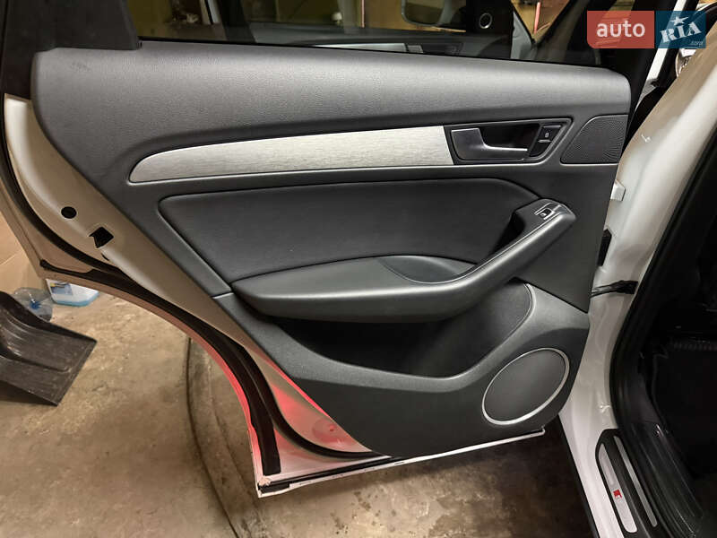 Позашляховик / Кросовер Audi Q5 2015 в Чернігові фото 46 Позашляховик / Кросовер Audi Q5 2015 в Чернігові