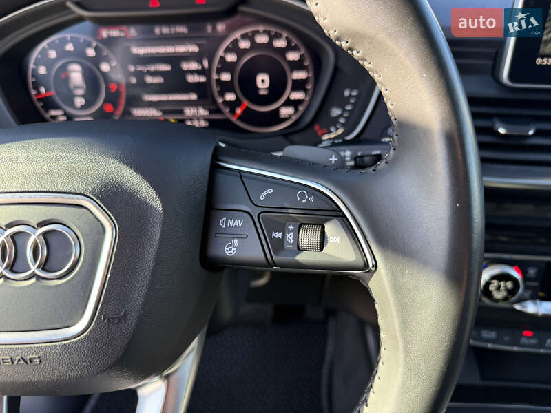 Позашляховик / Кросовер Audi Q5 2018 в Києві фото 18 Позашляховик / Кросовер Audi Q5 2018 в Києві