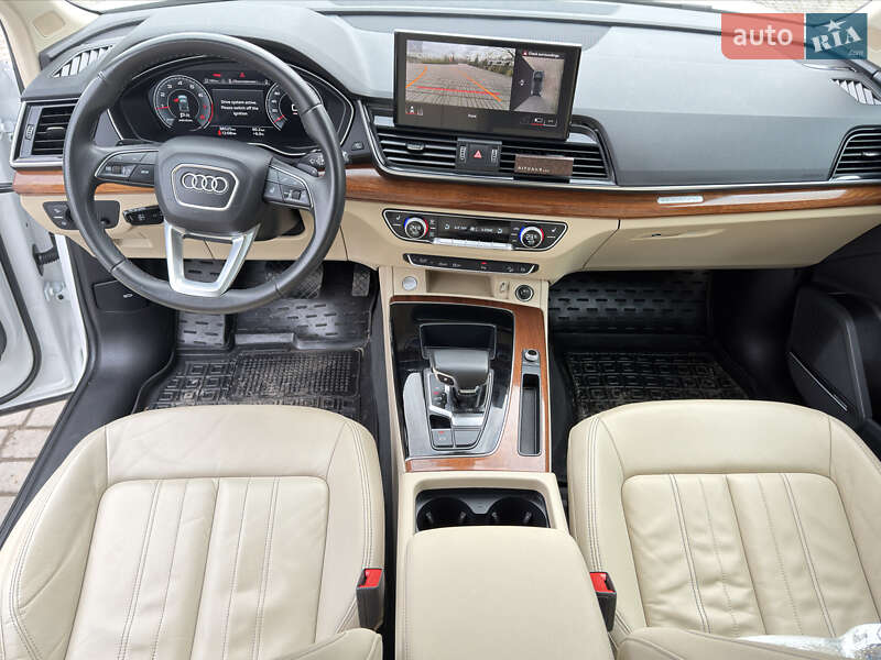 Позашляховик / Кросовер Audi Q5 2023 в Кам'янському