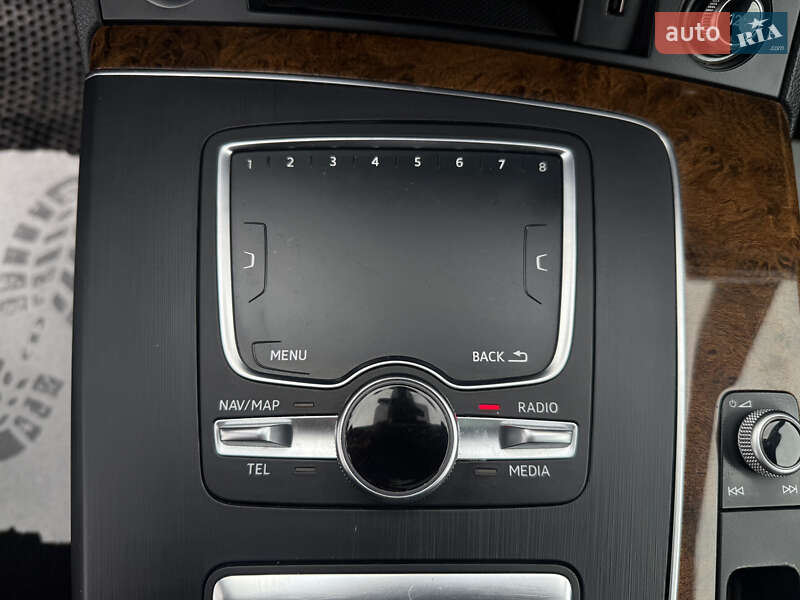 Позашляховик / Кросовер Audi Q5 2017 в Житомирі фото 24 Позашляховик / Кросовер Audi Q5 2017 в Житомирі