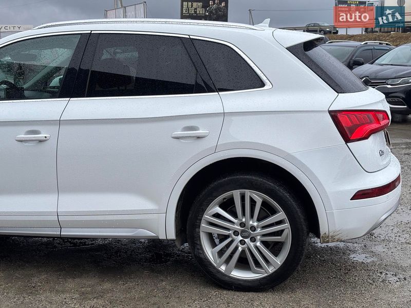 Внедорожник / Кроссовер Audi Q5 2019 в Львове