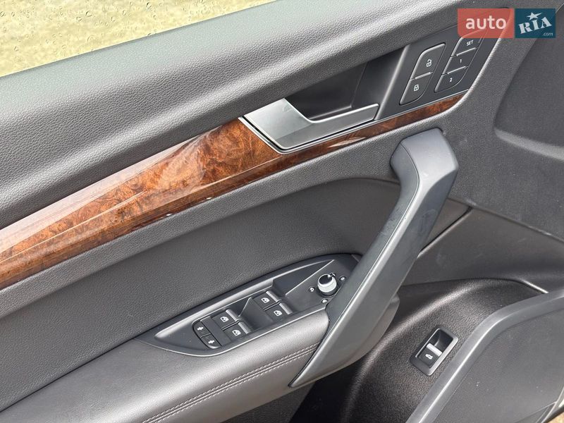 Внедорожник / Кроссовер Audi Q5 2019 в Львове