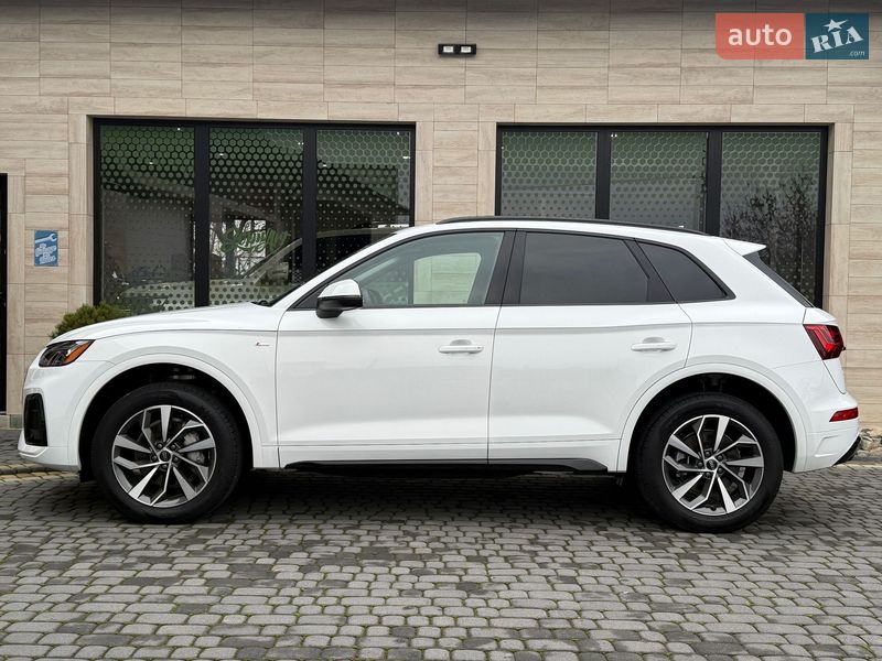 Внедорожник / Кроссовер Audi Q5 2024 в Коломые