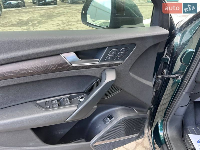Позашляховик / Кросовер Audi Q5 2017 в Львові фото 11 Позашляховик / Кросовер Audi Q5 2017 в Львові