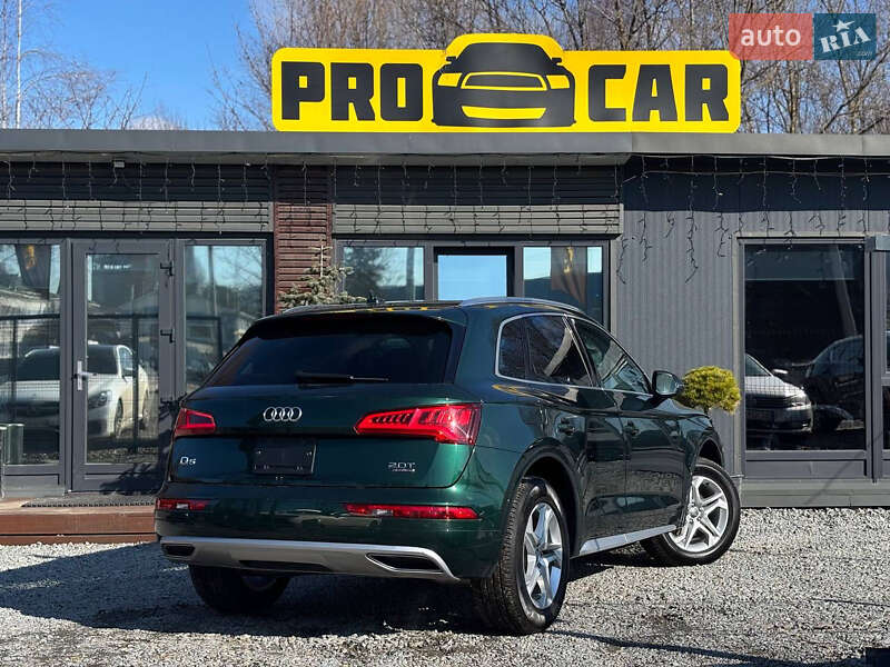 Позашляховик / Кросовер Audi Q5 2018 в Львові