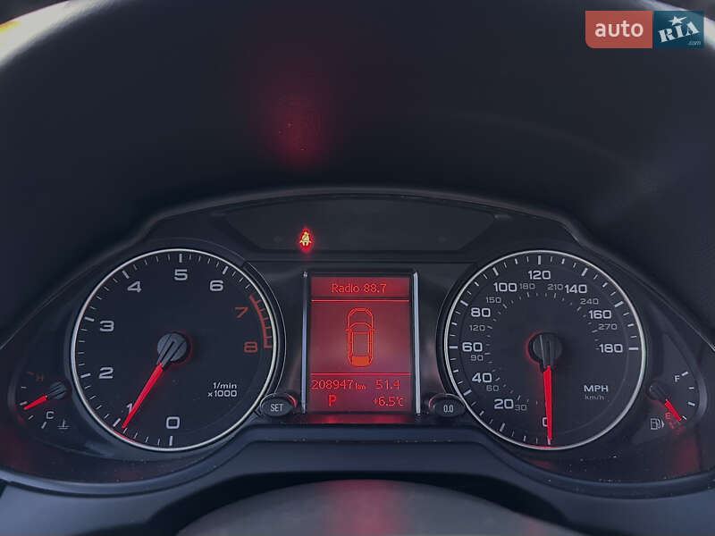 Позашляховик / Кросовер Audi Q5 2011 в Луцьку