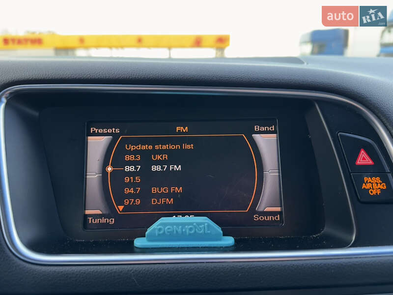 Позашляховик / Кросовер Audi Q5 2011 в Луцьку