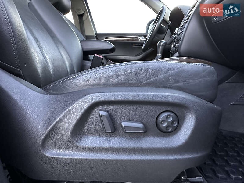 Позашляховик / Кросовер Audi Q5 2011 в Луцьку