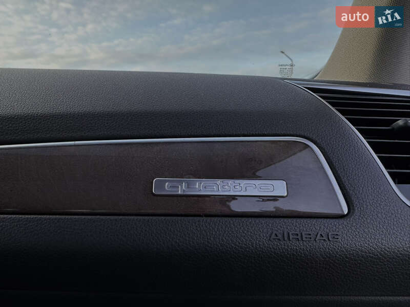 Позашляховик / Кросовер Audi Q5 2011 в Луцьку