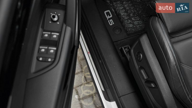 Позашляховик / Кросовер Audi Q5 2022 в Рівному