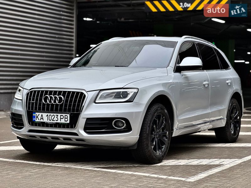 Позашляховик / Кросовер Audi Q5 2012 в Києві