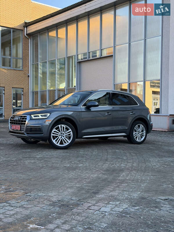 Внедорожник / Кроссовер Audi Q5 2018 в Луцке фото 3 Внедорожник / Кроссовер Audi Q5 2018 в Луцке