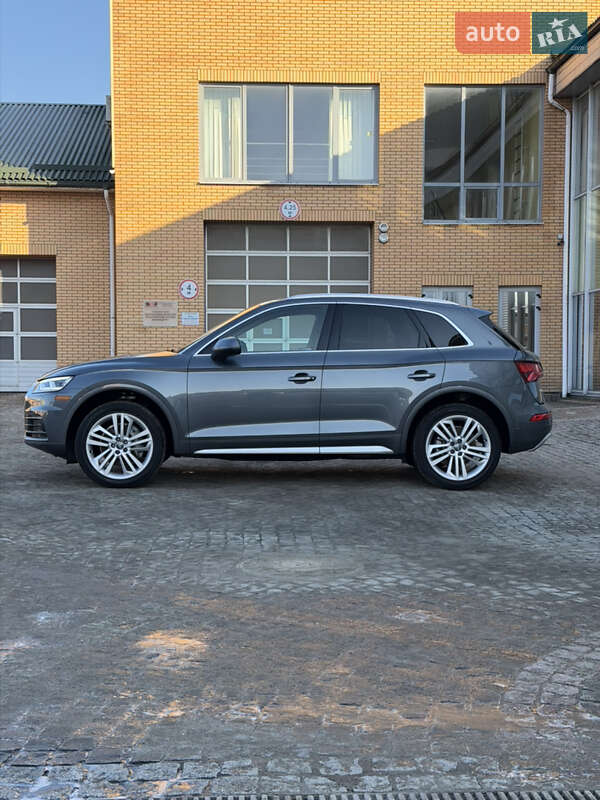 Внедорожник / Кроссовер Audi Q5 2018 в Луцке фото 10 Внедорожник / Кроссовер Audi Q5 2018 в Луцке