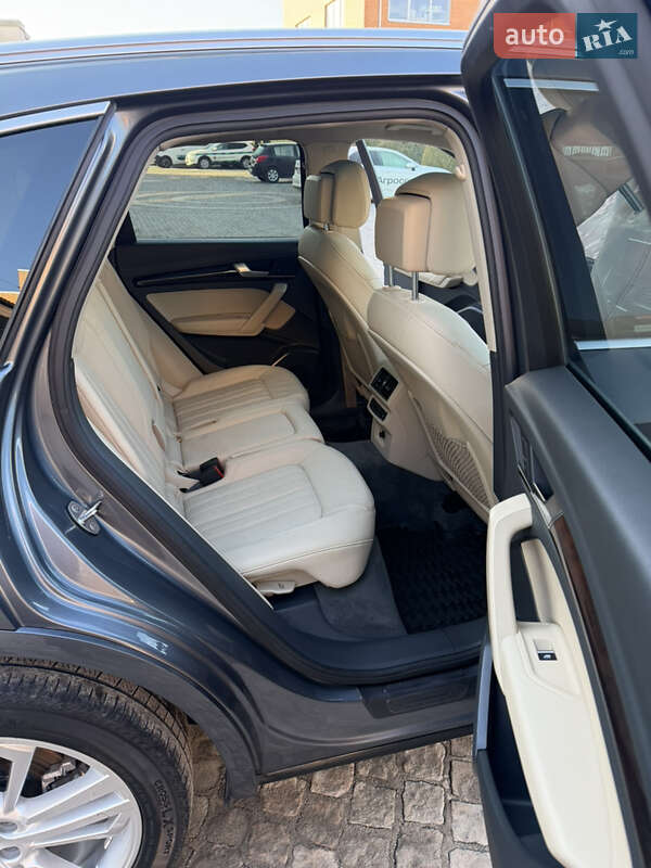 Внедорожник / Кроссовер Audi Q5 2018 в Луцке фото 41 Внедорожник / Кроссовер Audi Q5 2018 в Луцке