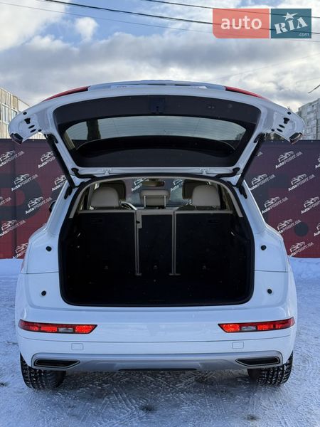 Внедорожник / Кроссовер Audi Q5 2018 в Сумах