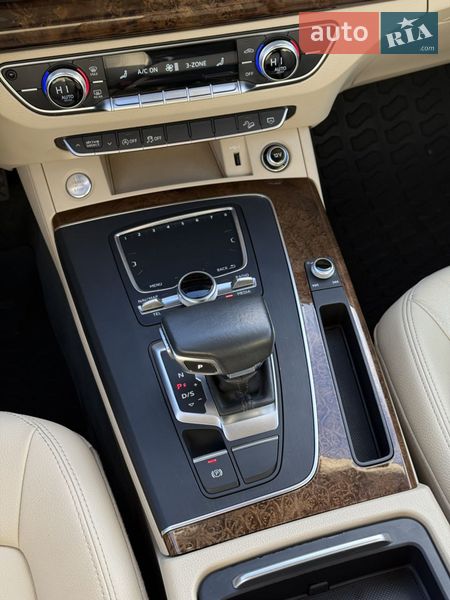 Внедорожник / Кроссовер Audi Q5 2018 в Сумах