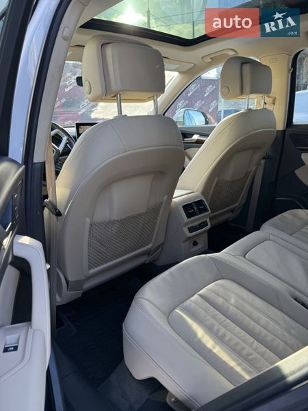 Внедорожник / Кроссовер Audi Q5 2018 в Сумах