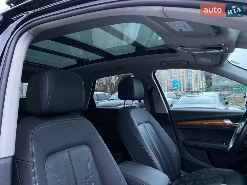 Позашляховик / Кросовер Audi Q5 2020 в Луцьку