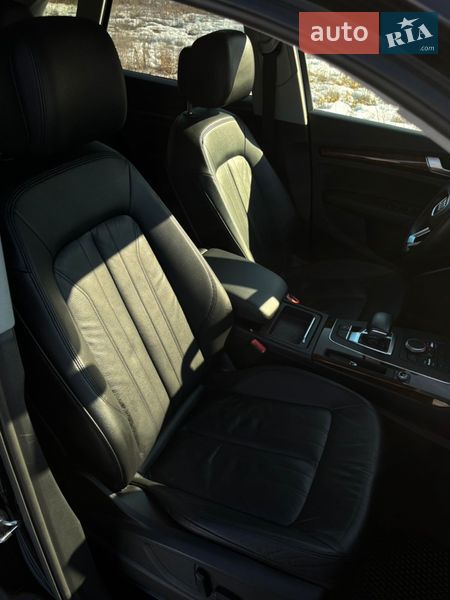 Позашляховик / Кросовер Audi Q5 2018 в Бучі