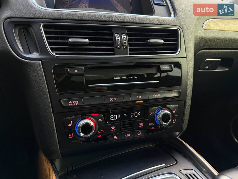 Внедорожник / Кроссовер Audi Q5 2013 в Киеве