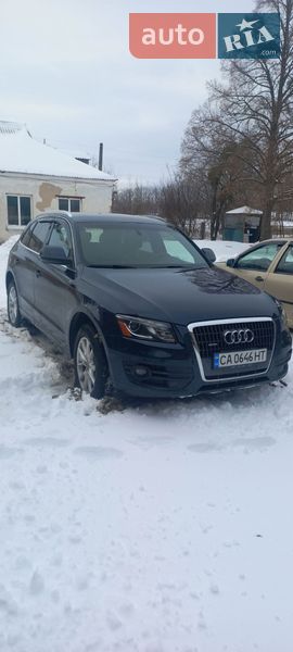 Внедорожник / Кроссовер Audi Q5 2011 в Корсуне-Шевченковском