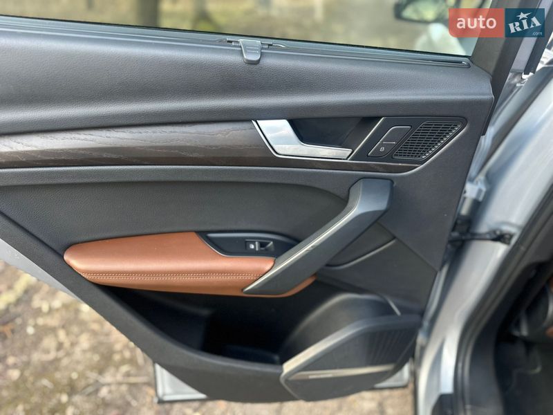 Внедорожник / Кроссовер Audi Q5 2019 в Калуше