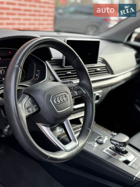 Внедорожник / Кроссовер Audi Q5 2018 в Львове