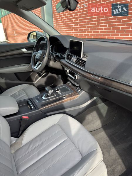 Внедорожник / Кроссовер Audi Q5 2018 в Львове