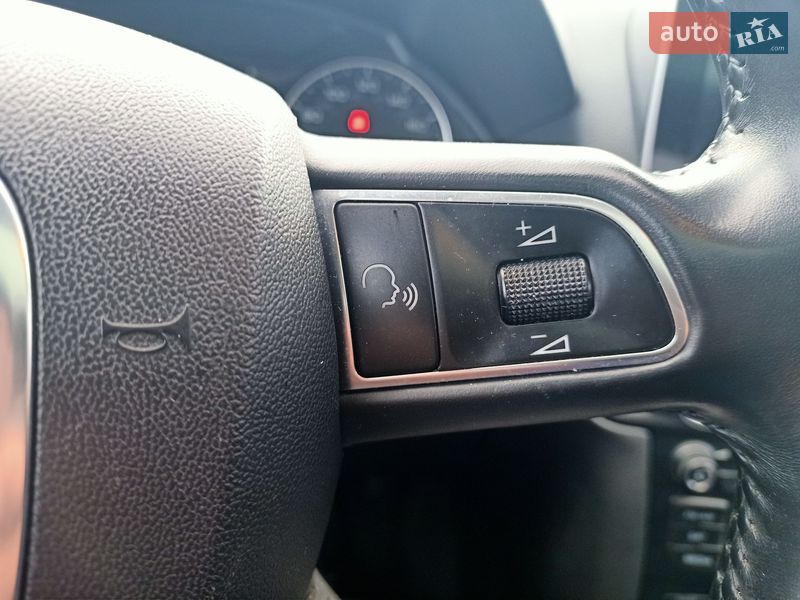 Позашляховик / Кросовер Audi Q5 2011 в Кременчуці