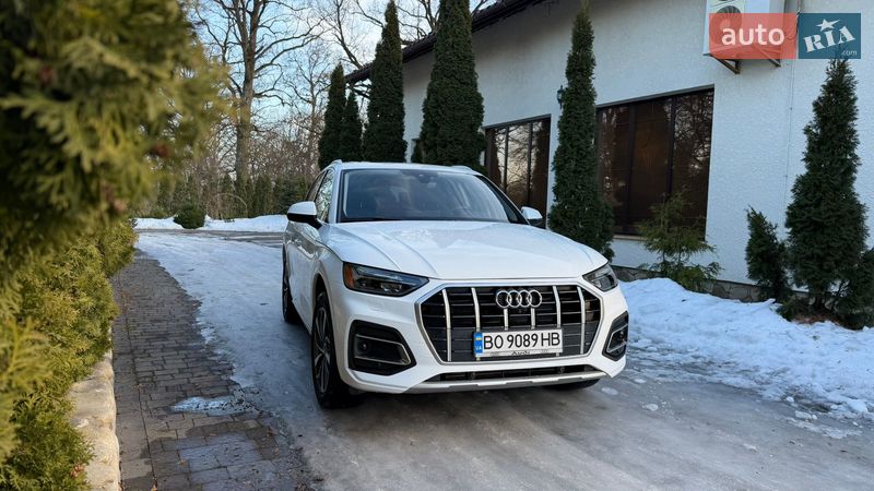 Внедорожник / Кроссовер Audi Q5 2021 в Тернополе