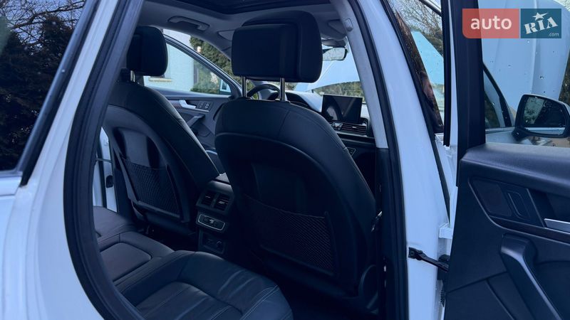 Внедорожник / Кроссовер Audi Q5 2021 в Тернополе