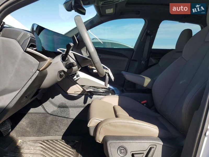 Внедорожник / Кроссовер Audi Q5 2025 в Львове