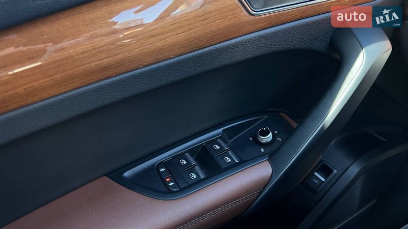 Позашляховик / Кросовер Audi Q5 2020 в Львові