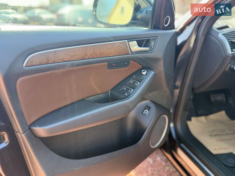 Позашляховик / Кросовер Audi Q5 2014 в Луцьку