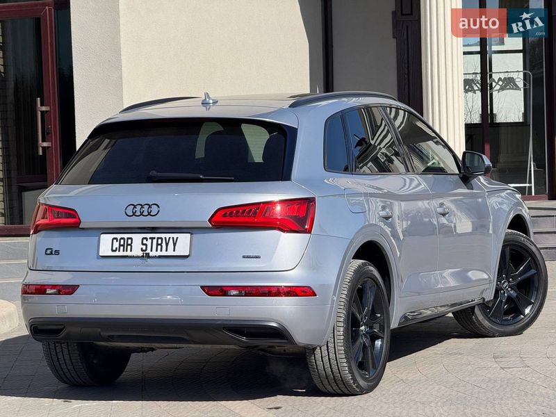 Внедорожник / Кроссовер Audi Q5 2018 в Стрые