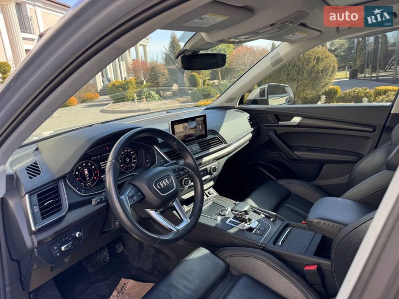 Внедорожник / Кроссовер Audi Q5 2018 в Стрые