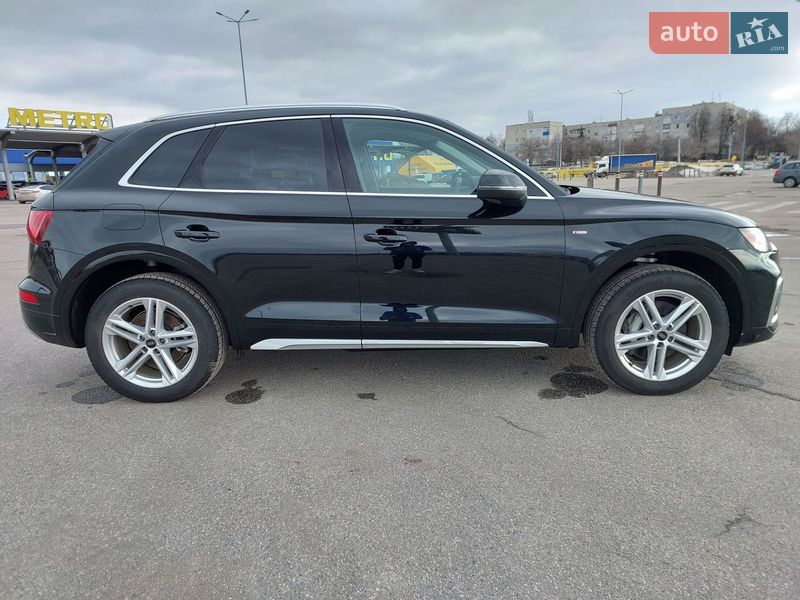 Внедорожник / Кроссовер Audi Q5 2024 в Харькове