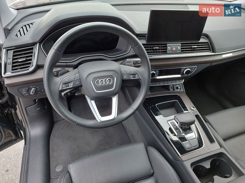 Внедорожник / Кроссовер Audi Q5 2024 в Харькове