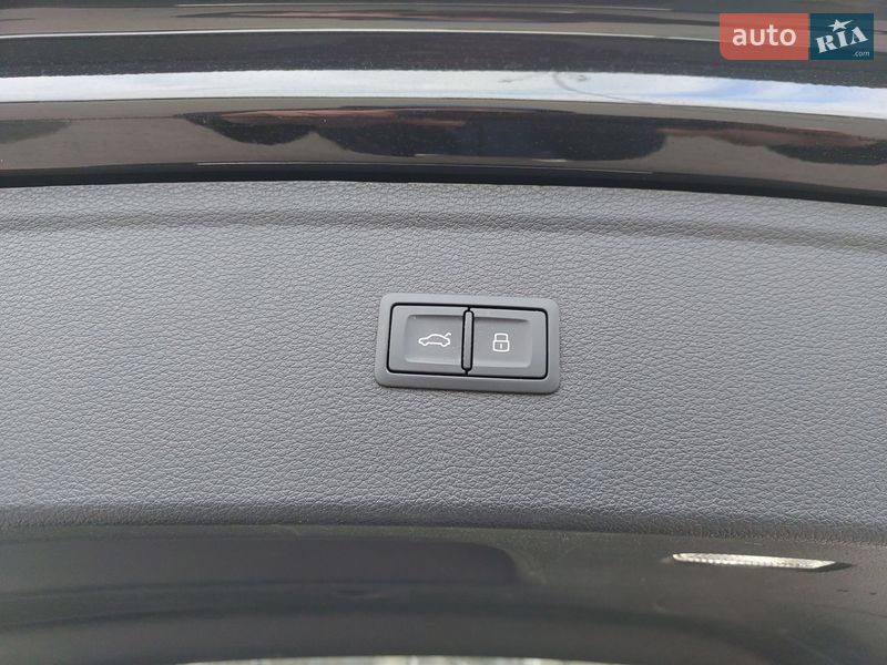 Внедорожник / Кроссовер Audi Q5 2024 в Харькове