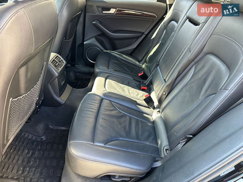 Внедорожник / Кроссовер Audi Q5 2016 в Одессе