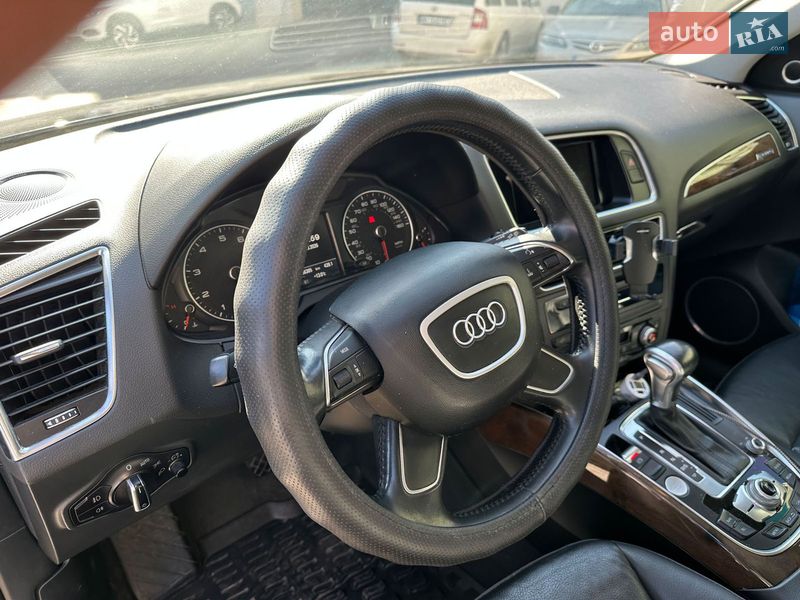 Внедорожник / Кроссовер Audi Q5 2016 в Одессе