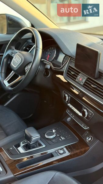 Позашляховик / Кросовер Audi Q5 2019 в Самборі фото 48 Позашляховик / Кросовер Audi Q5 2019 в Самборі