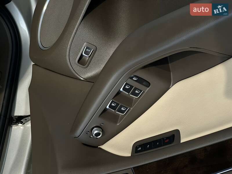 Позашляховик / Кросовер Audi Q5 2013 в Львові