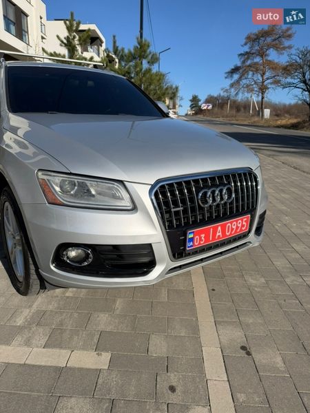 Внедорожник / Кроссовер Audi Q5 2015 в Ужгороде