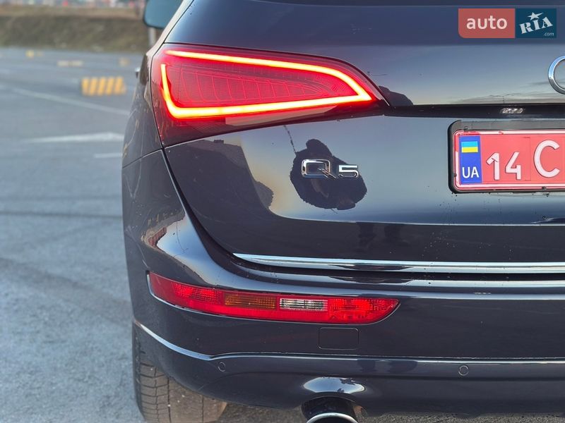 Позашляховик / Кросовер Audi Q5 2016 в Львові